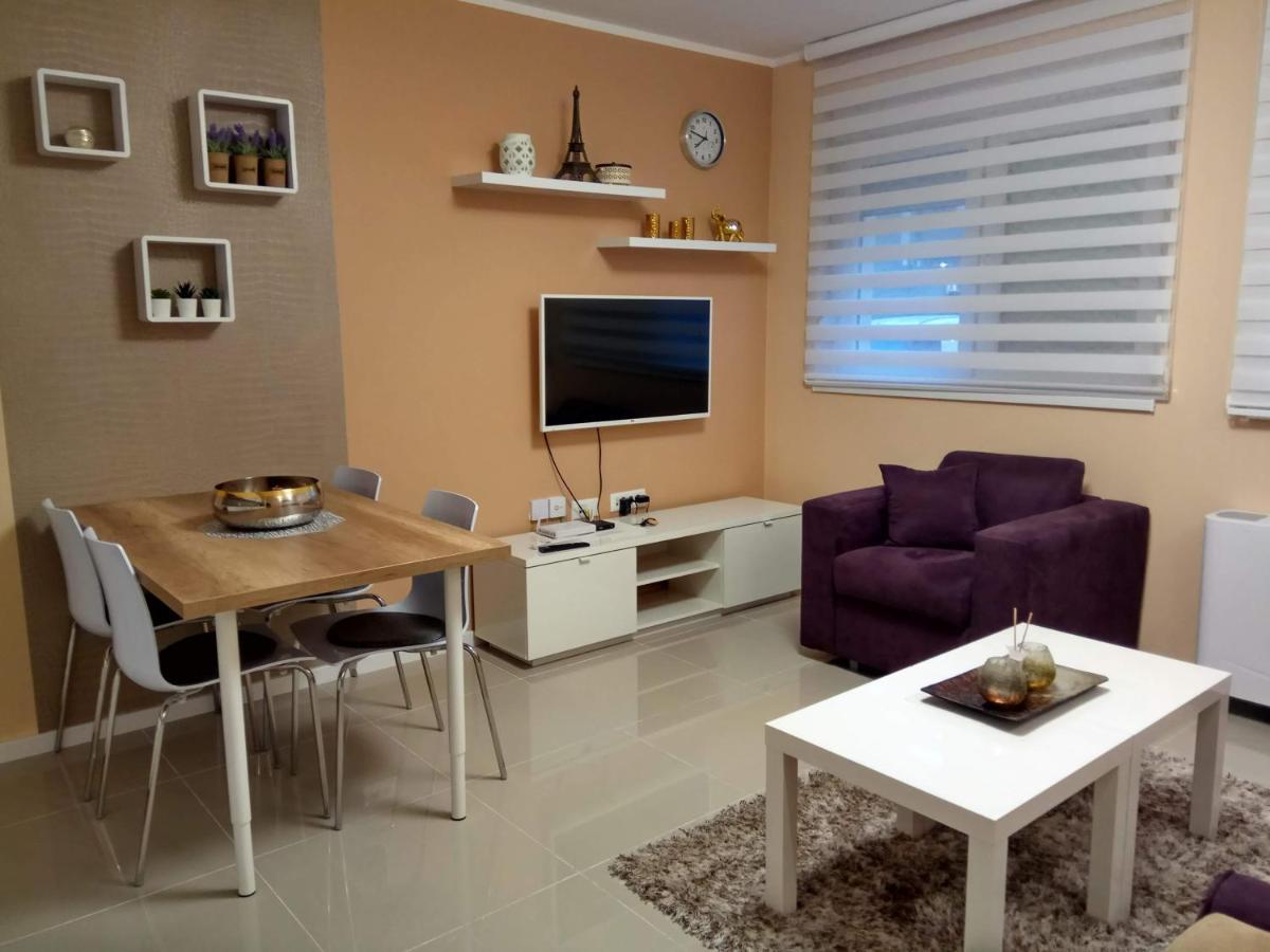Apartment Cherry Gold Zrenjanin Extérieur photo